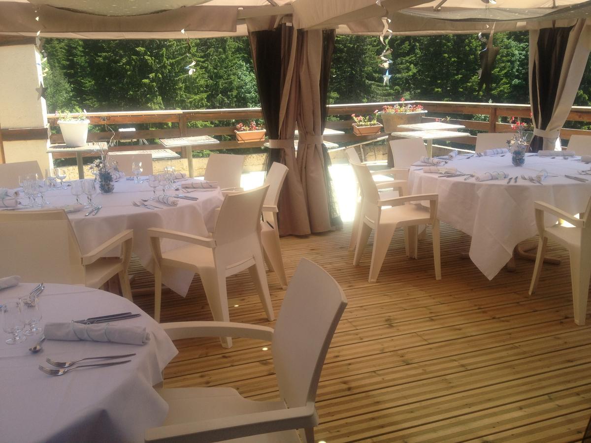 Hotel Cartusia Sarcenas Εξωτερικό φωτογραφία