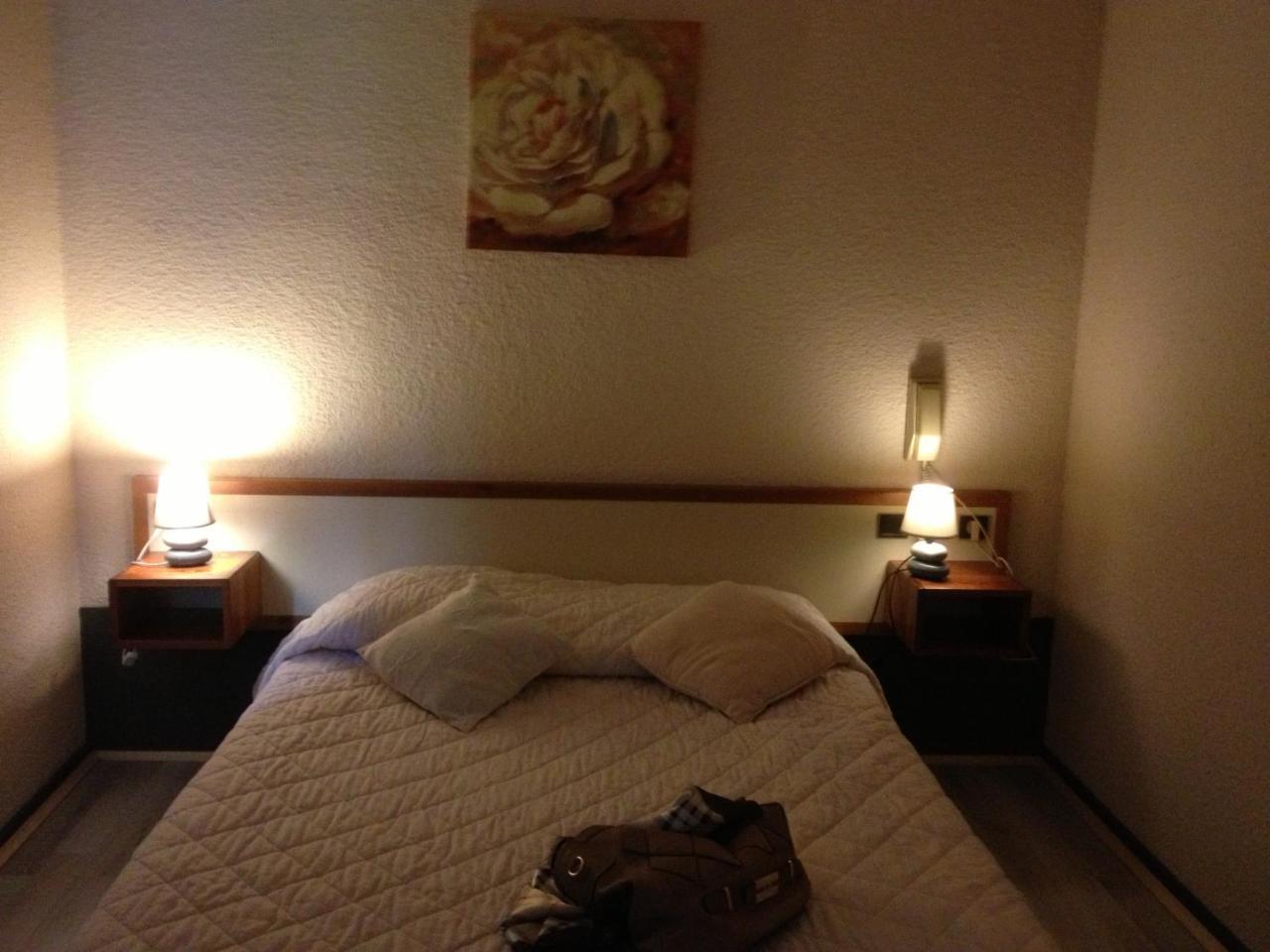 Hotel Cartusia Sarcenas Εξωτερικό φωτογραφία